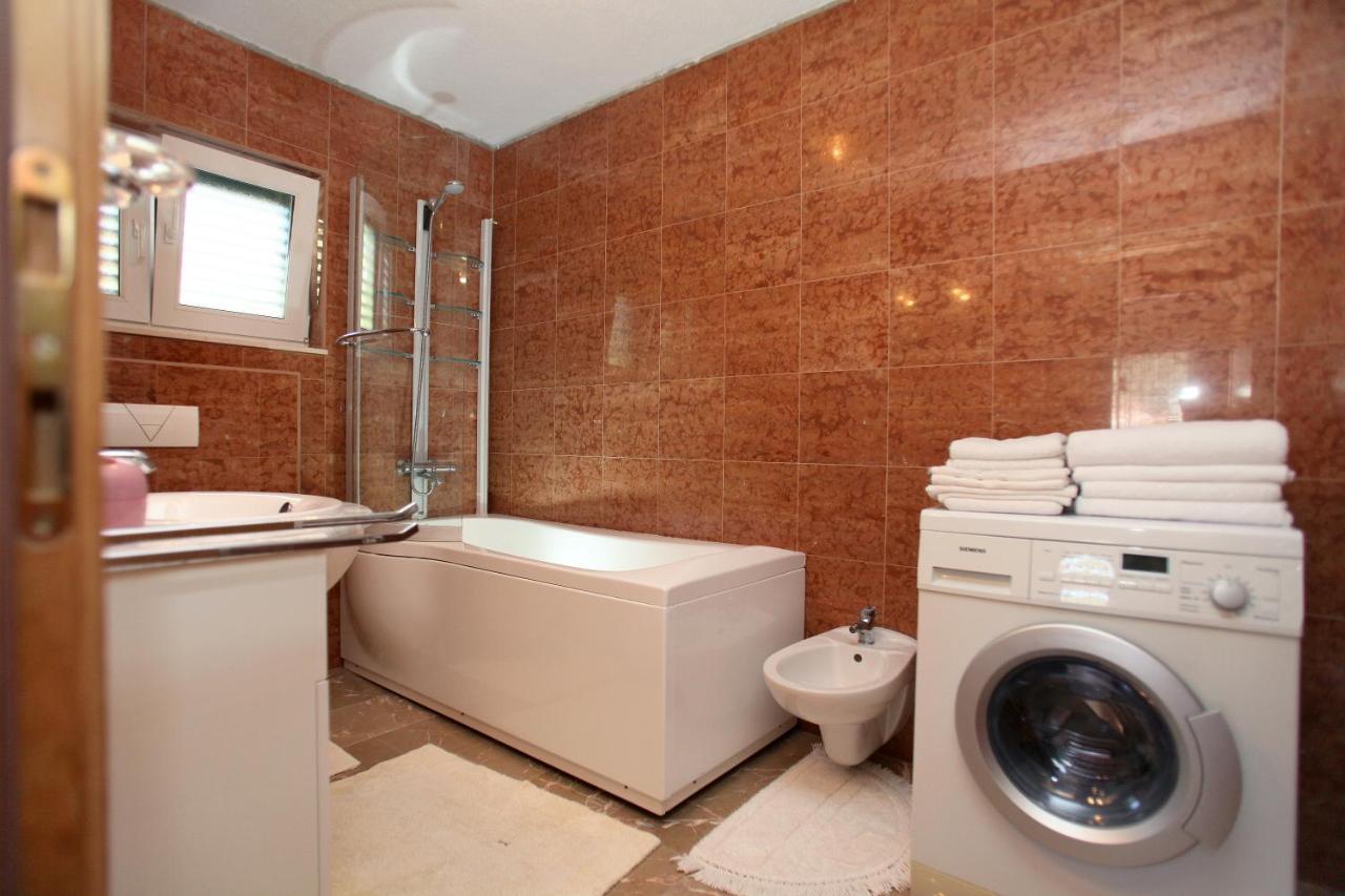 Apartment Udovicic Trogir Exterior foto